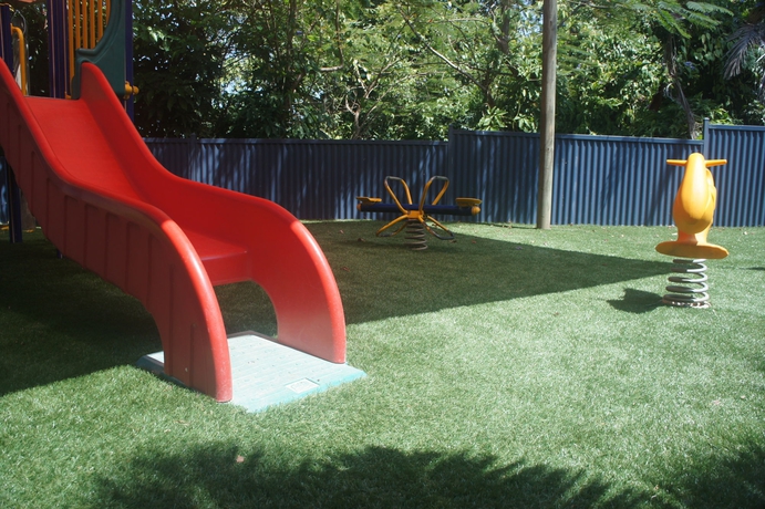 Imagen de los exteriores del Hotel Oasis At Palm Cove. Foto 8