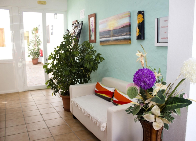 Imagen de los interiores del Hotel Oasis Atalaya. Foto 12