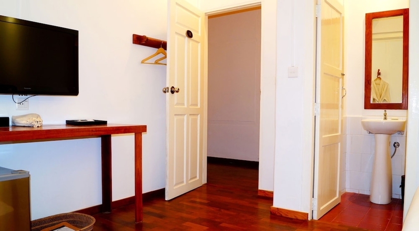 Imagen de la habitación del Hotel Oasis Bagan. Foto 9