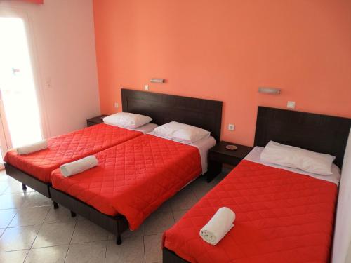 Imagen de la habitación del Hotel Oasis Beach Club. Foto 6