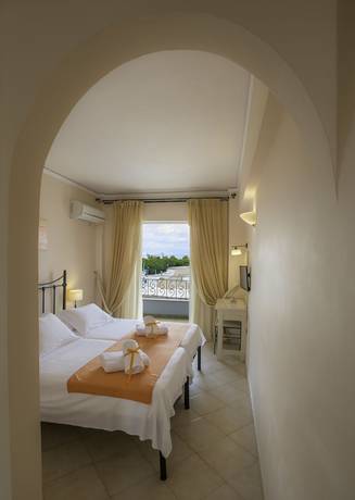Imagen de la habitación del Hotel Oasis Beach, Skala (Agkistri). Foto 13