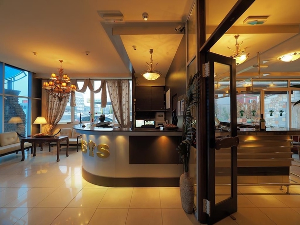 Imagen de los interiores del Hotel Oasis, Belgrado. Foto 18