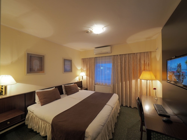 Imagen de la habitación del Hotel Oasis, Belgrado. Foto 10
