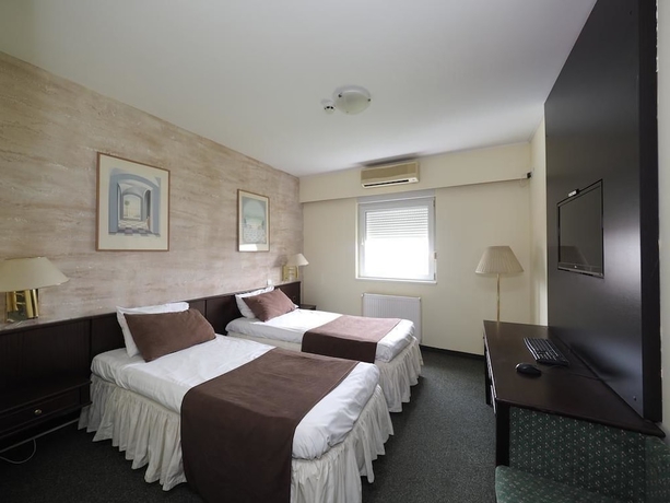 Imagen de la habitación del Hotel Oasis, Belgrado. Foto 12