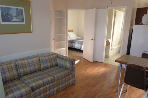 Imagen de la habitación del Hotel Oasis By The Bay Vacation Resort. Foto 8