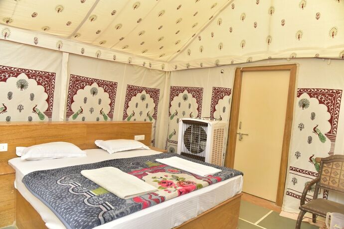 Imagen general del Hotel Oasis Camp Sam. Foto 7