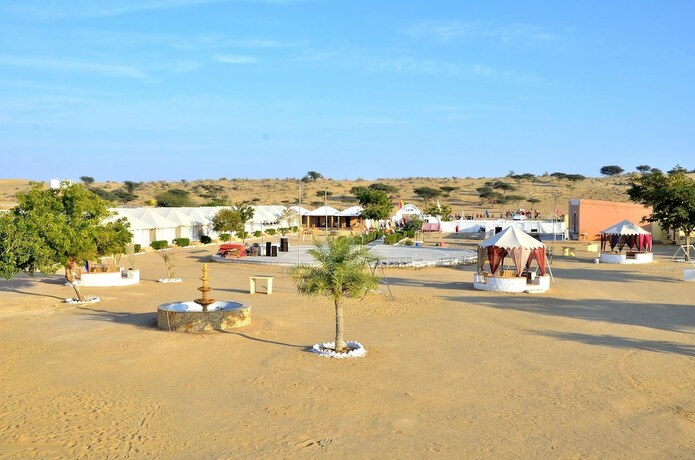 Imagen general del Hotel Oasis Camp Sam. Foto 9