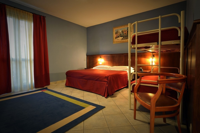 Imagen de la habitación del Hotel Oasis, Cherasco. Foto 9