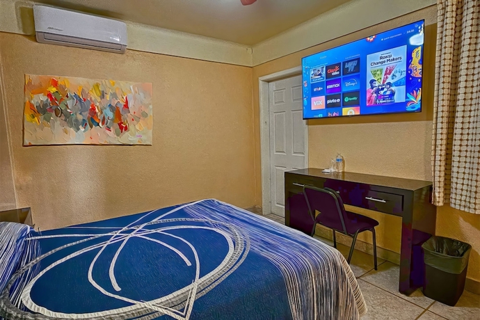 Imagen de la habitación del Hotel Oasis, Ciudad Constituci&oacute;n. Foto 2