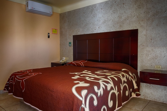 Imagen de la habitación del Hotel Oasis, Ciudad Constituci&oacute;n. Foto 3