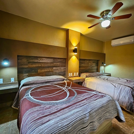 Imagen de la habitación del Hotel Oasis, Ciudad Constituci&oacute;n. Foto 12