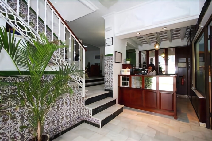 Imagen de los interiores del Hotel Oasis, Conil de la Frontera. Foto 17