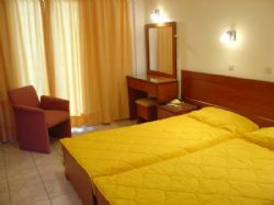 Imagen general del Hotel Oasis Corfu. Foto 4