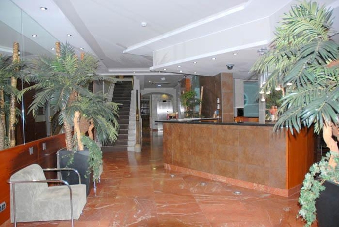 Imagen general del Hotel Oasis, EL BORN. Foto 4