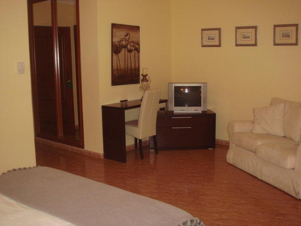 Imagen general del Hotel Oasis Familiar. Foto 5