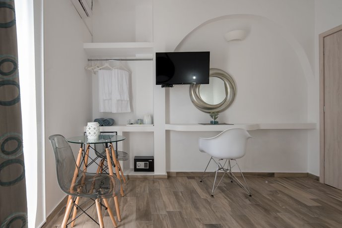 Imagen de la habitación del Hotel Oasis, Fira. Foto 4