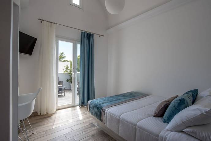 Imagen de la habitación del Hotel Oasis, Fira. Foto 9