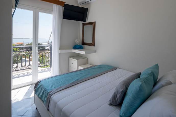 Imagen de la habitación del Hotel Oasis, Fira. Foto 11