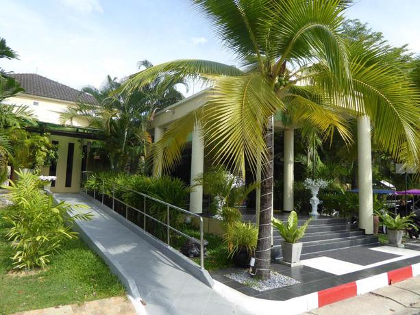 Imagen de los interiores del Hotel Oasis Garden and Pool Villa At Vip Resort. Foto 6