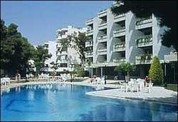 Imagen general del Hotel Oasis, Glyfada. Foto 2