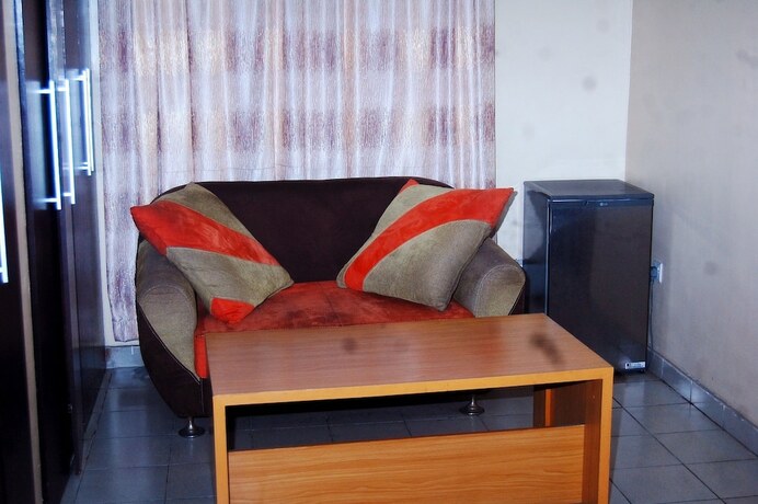 Imagen general del Hotel Oasis Green Garden. Foto 12