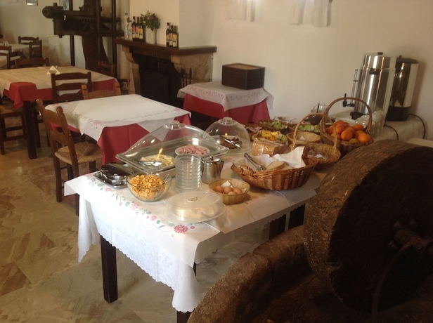 Imagen del bar/restaurante del Hotel Oasis Guesthouse. Foto 2