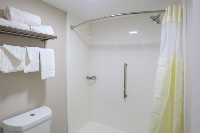 Imagen de la habitación del Hotel Oasis Inn, Beaufort. Foto 11