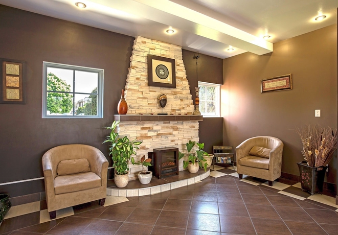 Imagen de los interiores del Hotel Oasis Inn, Kelowna. Foto 17