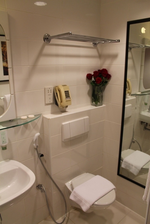 Imagen de la habitación del Hotel Oasis Kuwait. Foto 5