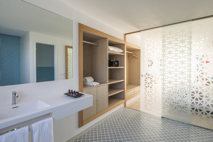 Imagen general del Hotel Oasis Lanz Beach Mate. Foto 15