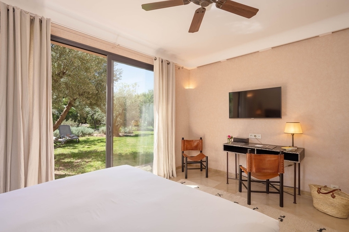 Imagen de la habitación del Hotel Oasis Lodges. Foto 7