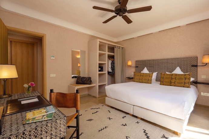 Imagen de la habitación del Hotel Oasis Lodges. Foto 8