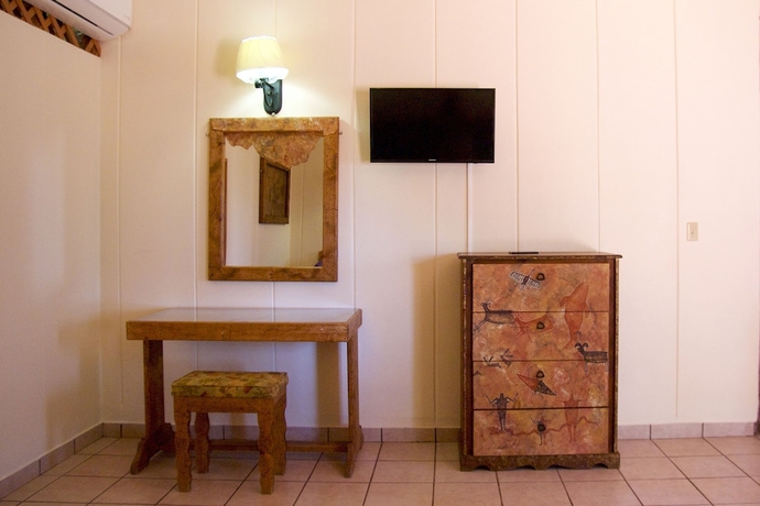 Imagen de la habitación del Hotel Oasis, Loreto. Foto 7