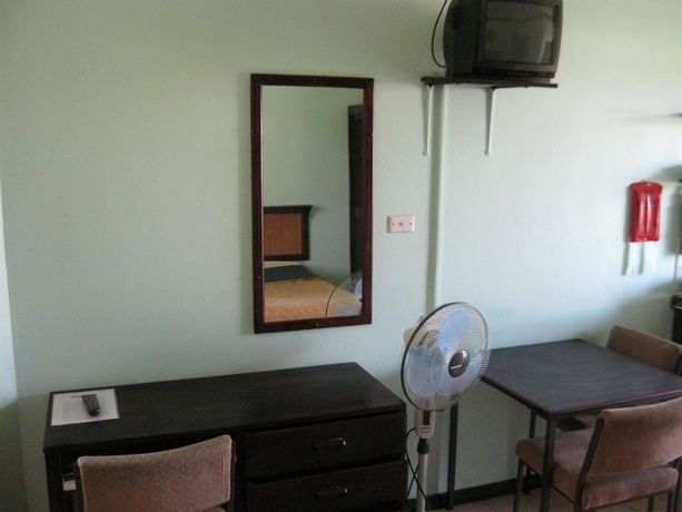 Imagen de los interiores del Hotel Oasis, Nadi. Foto 13