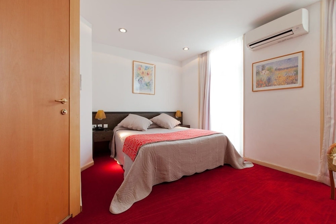 Imagen de la habitación del Hotel Oasis, Niza. Foto 13