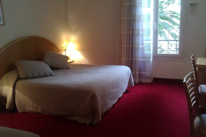 Imagen de la habitación del Hotel Oasis, Niza. Foto 14