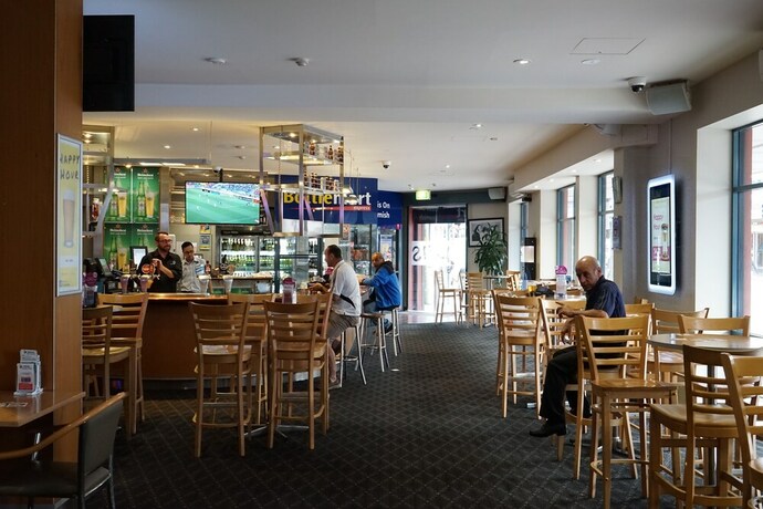Imagen del bar/restaurante del Hotel Oasis On Beamish. Foto 15