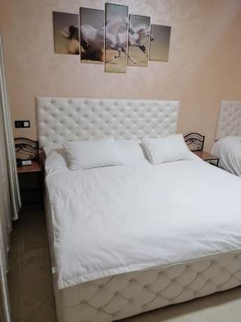 Imagen de la habitación del Hotel Oasis Palace. Foto 3