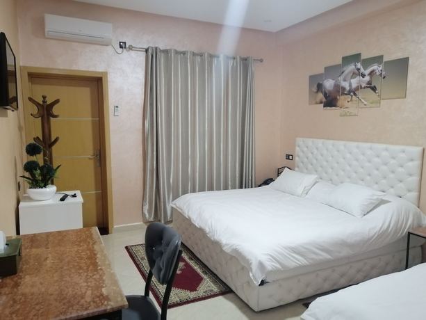 Imagen de la habitación del Hotel Oasis Palace. Foto 7