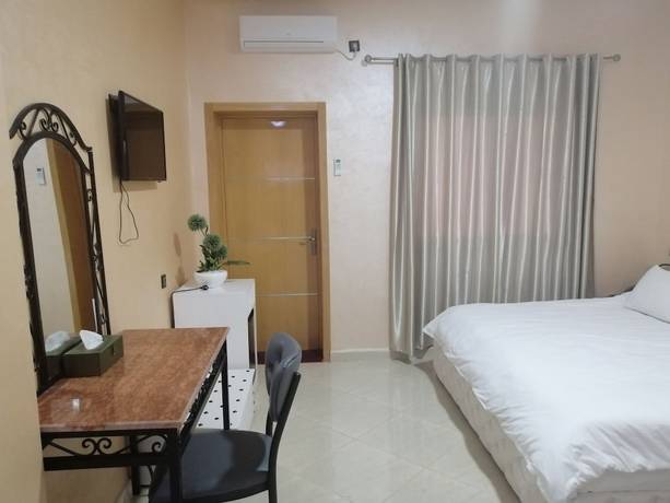 Imagen de la habitación del Hotel Oasis Palace. Foto 10