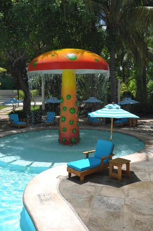 Imagen general del Hotel Oasis Palm All Inclusive. Foto 2