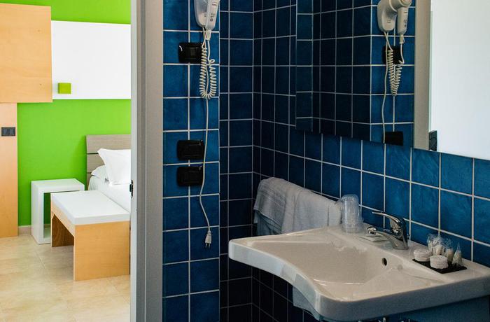 Imagen de la habitación del Hotel Oasis Park, MAGLIE. Foto 3