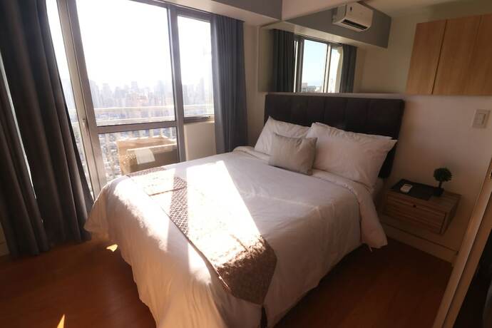 Imagen general del Hotel Oasis Regency at Acqua Livingstone near Rockwell. Foto 12