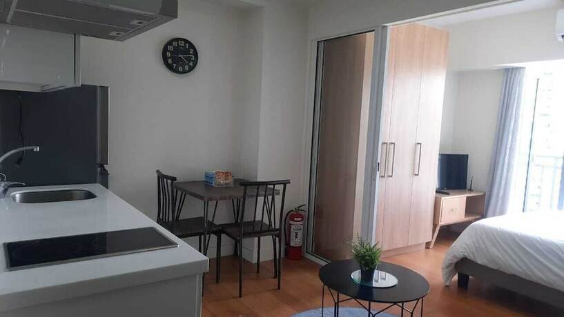 Imagen general del Hotel Oasis Regency at Acqua Livingstone near Rockwell. Foto 13