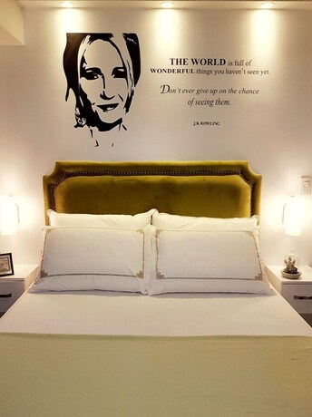 Imagen de la habitación del Hotel Oasis Regency at Acqua Livingstone near Rockwell. Foto 35