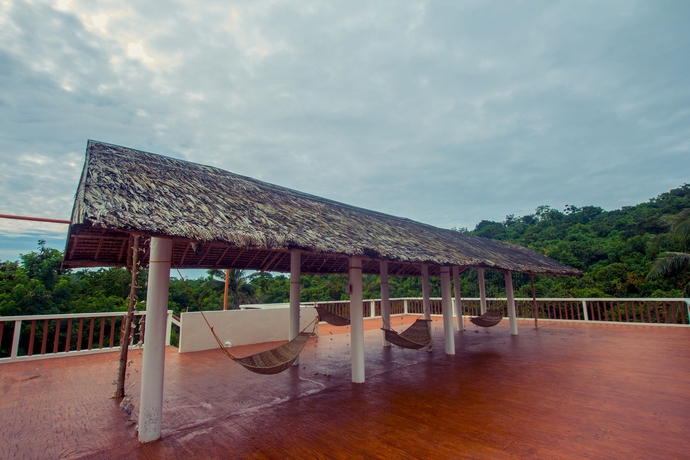 Imagen de los exteriores del Hotel Oasis Resort and Spas. Foto 11