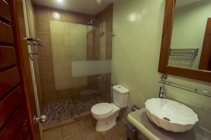 Imagen de la habitación del Hotel Oasis Resort and Spas. Foto 6