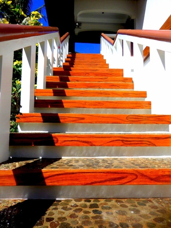 Imagen de los exteriores del Hotel Oasis Resort and Spas. Foto 14