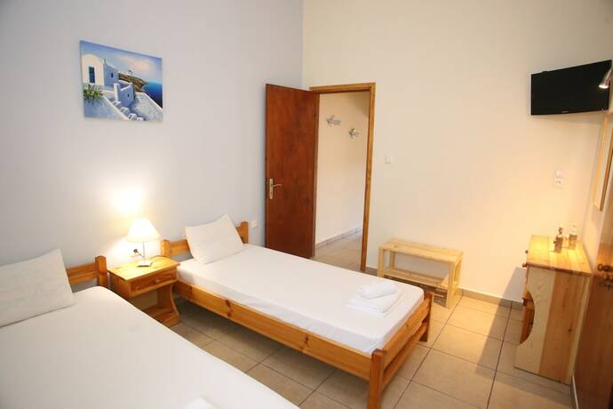 Imagen general del Hotel Oasis Rooms and Studios. Foto 1