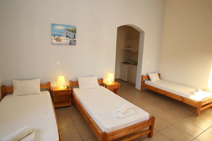 Imagen de la habitación del Hotel Oasis Rooms and Studios. Foto 17